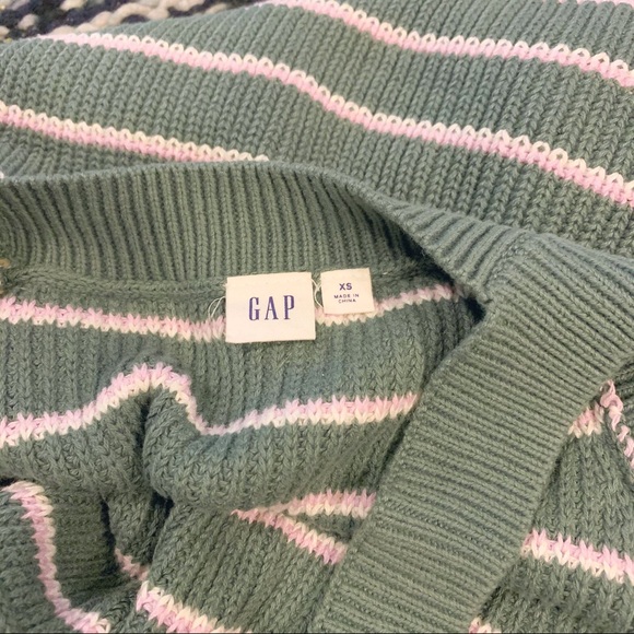Striped sweater Tank by GAP - Picture 9 of 9